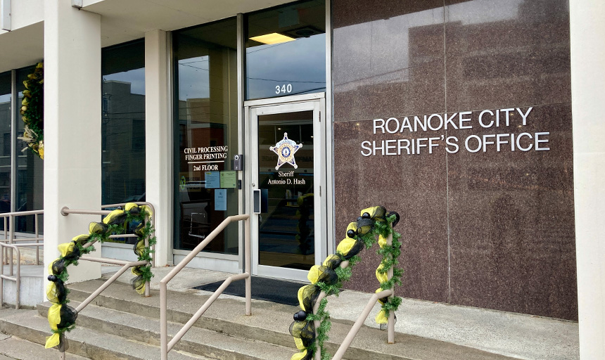 photo of the entrance to the roanoke city sheriff's office