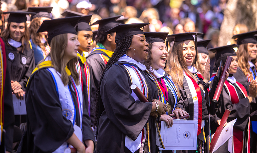 Roanoke College confers degrees upon 436 graduates at 2023 Commencement  news image