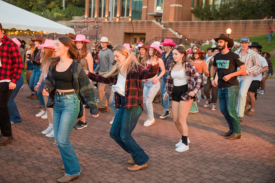 Shindig Line Dancing